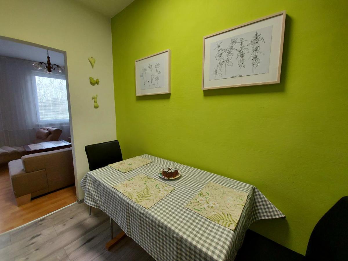 Apartman Eva - Plne Vybaveny Byt - Tyn Nad Vltavou Exterior photo