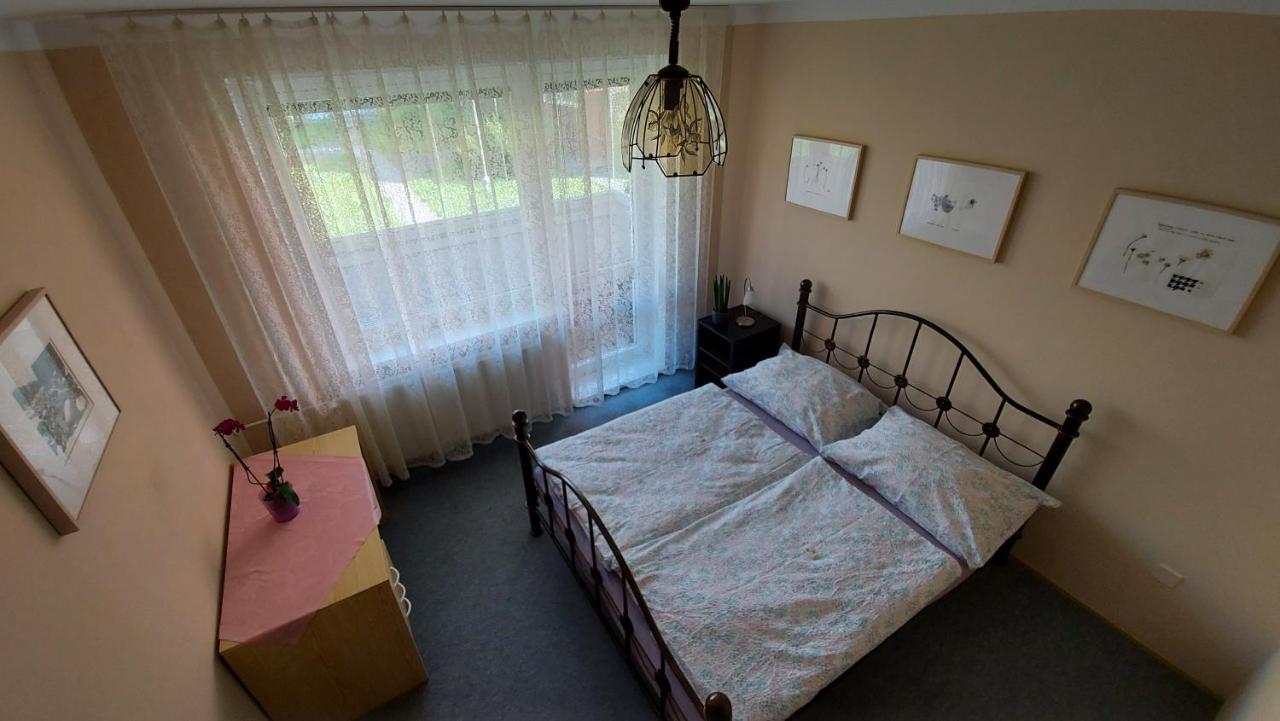 Apartman Eva - Plne Vybaveny Byt - Tyn Nad Vltavou Exterior photo